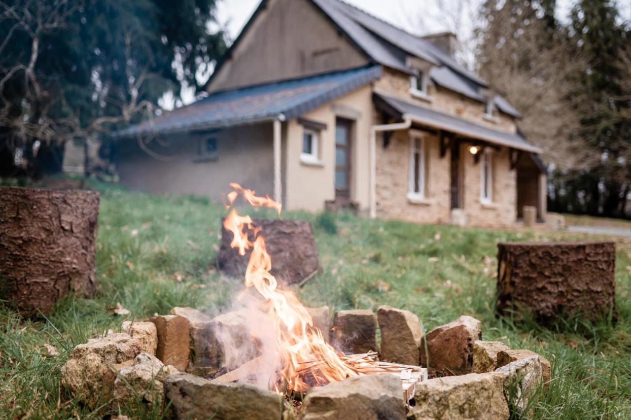 Cottage Breton - Gite De Charme En Centre Finistere Plonévez-du-Faou エクステリア 写真